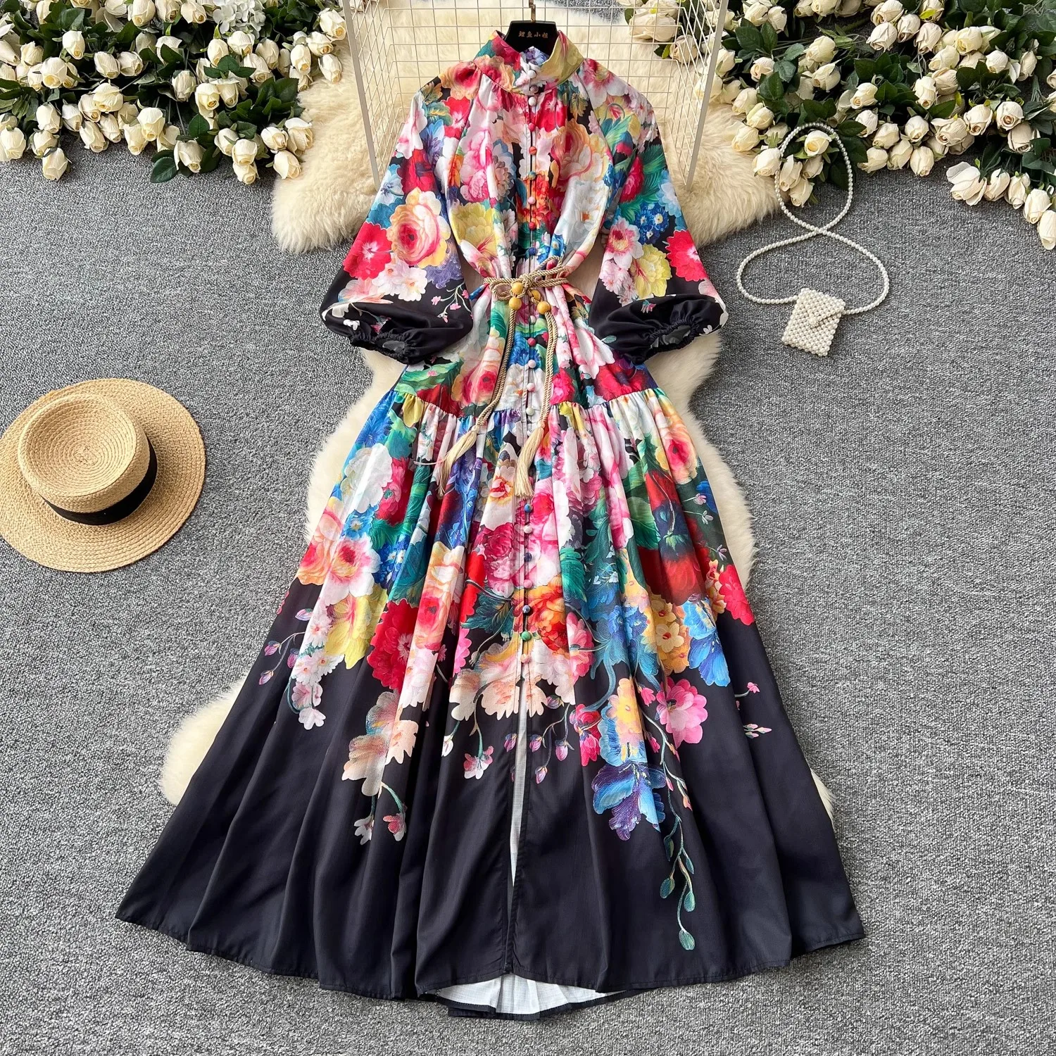 

DRESSЖенское платье