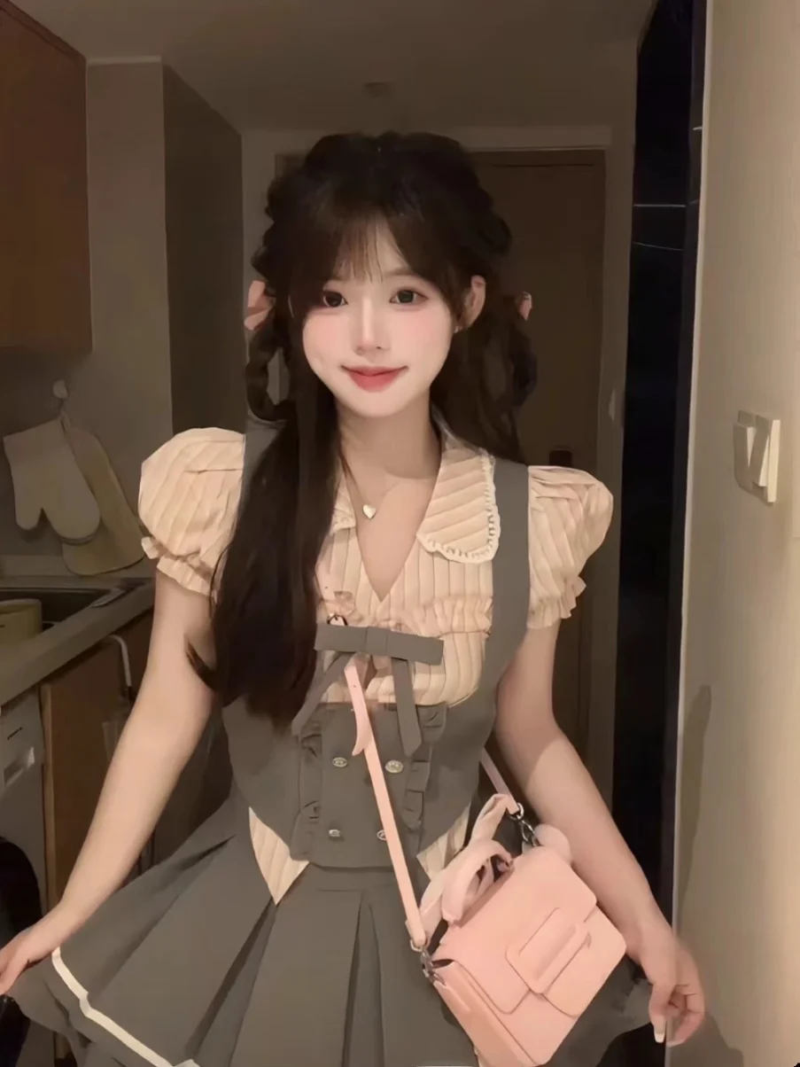 

Cute Pink Striped Jk Uniform Set Women's Fashion College Style Outfit Short Sleeve Polyester Zipper Closure Two-Piece Suit