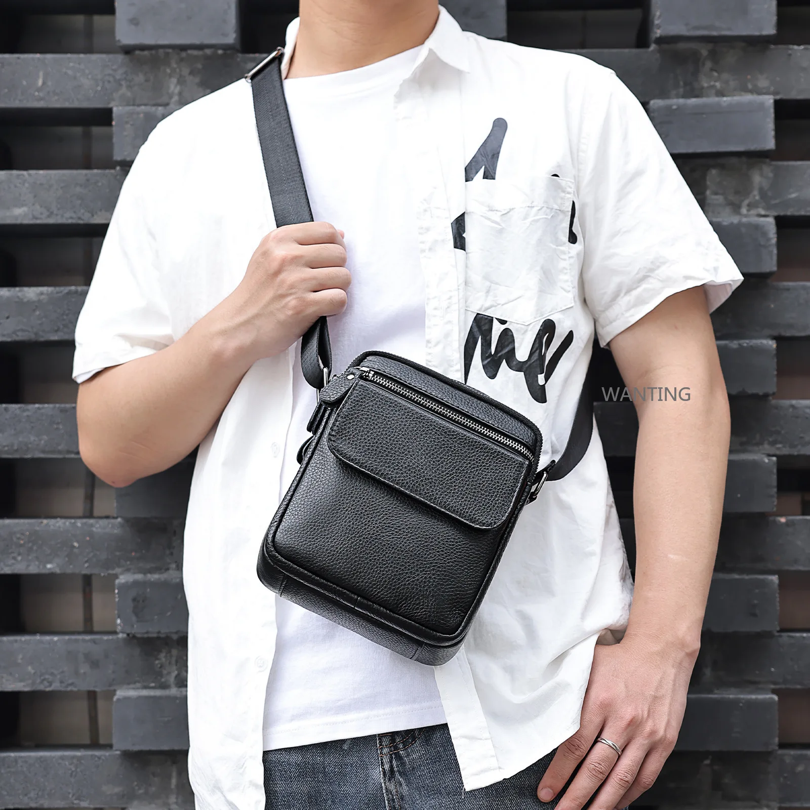 

Men's Premium Full-Grain Leather Messenger Bag Multi-Compartment Crossbody Briefcase for Work Business Casual Stylish Shoulder