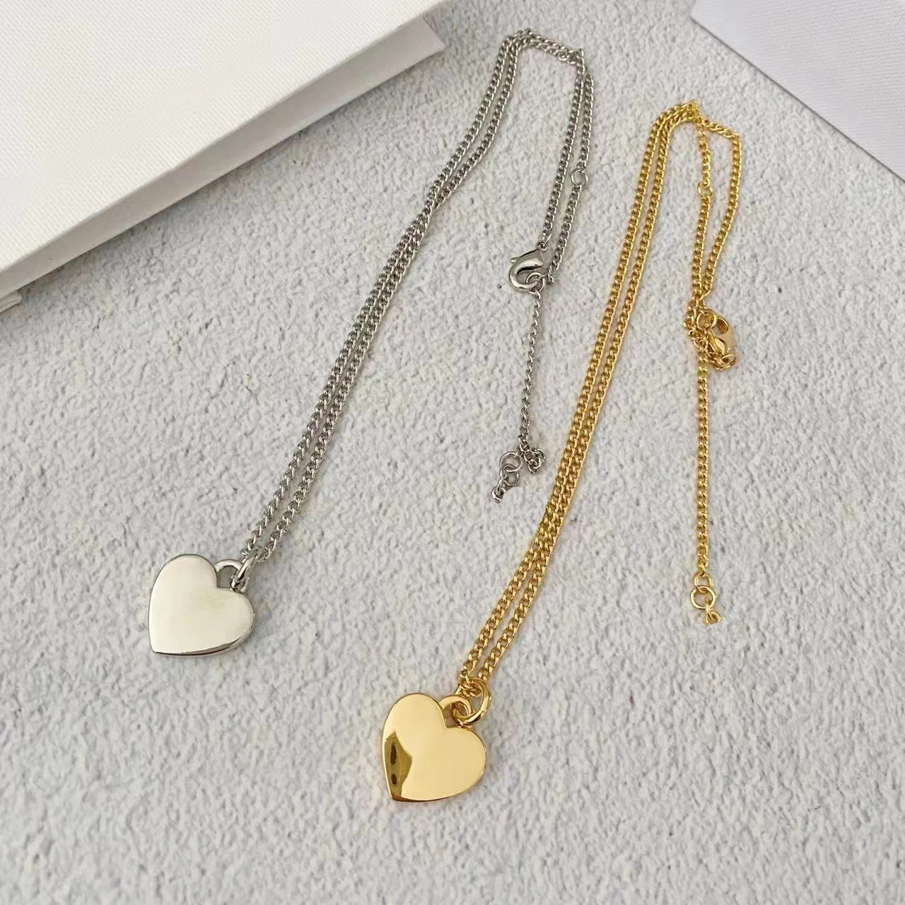 To Reines Luxury Heart Pendants For Women High Quality Jewelry Accessories Collarbone Chain Holiday Gifts Fashion Necklace