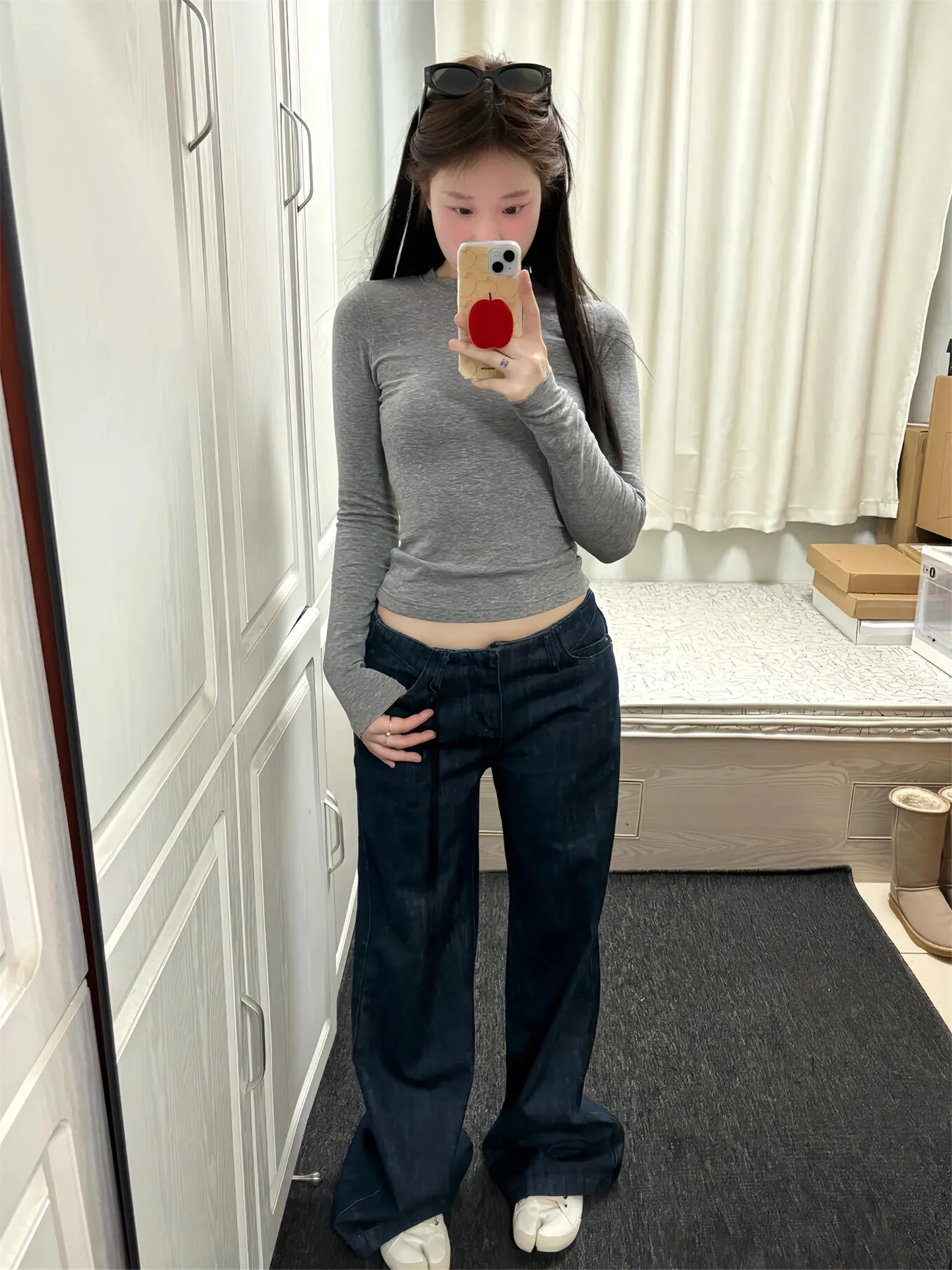 

Tall Women's Loose Fit Straight Leg Jeans Retro Style Casual Wide Leg Pants Autumn Winter Slimming Design High Waist Cotton