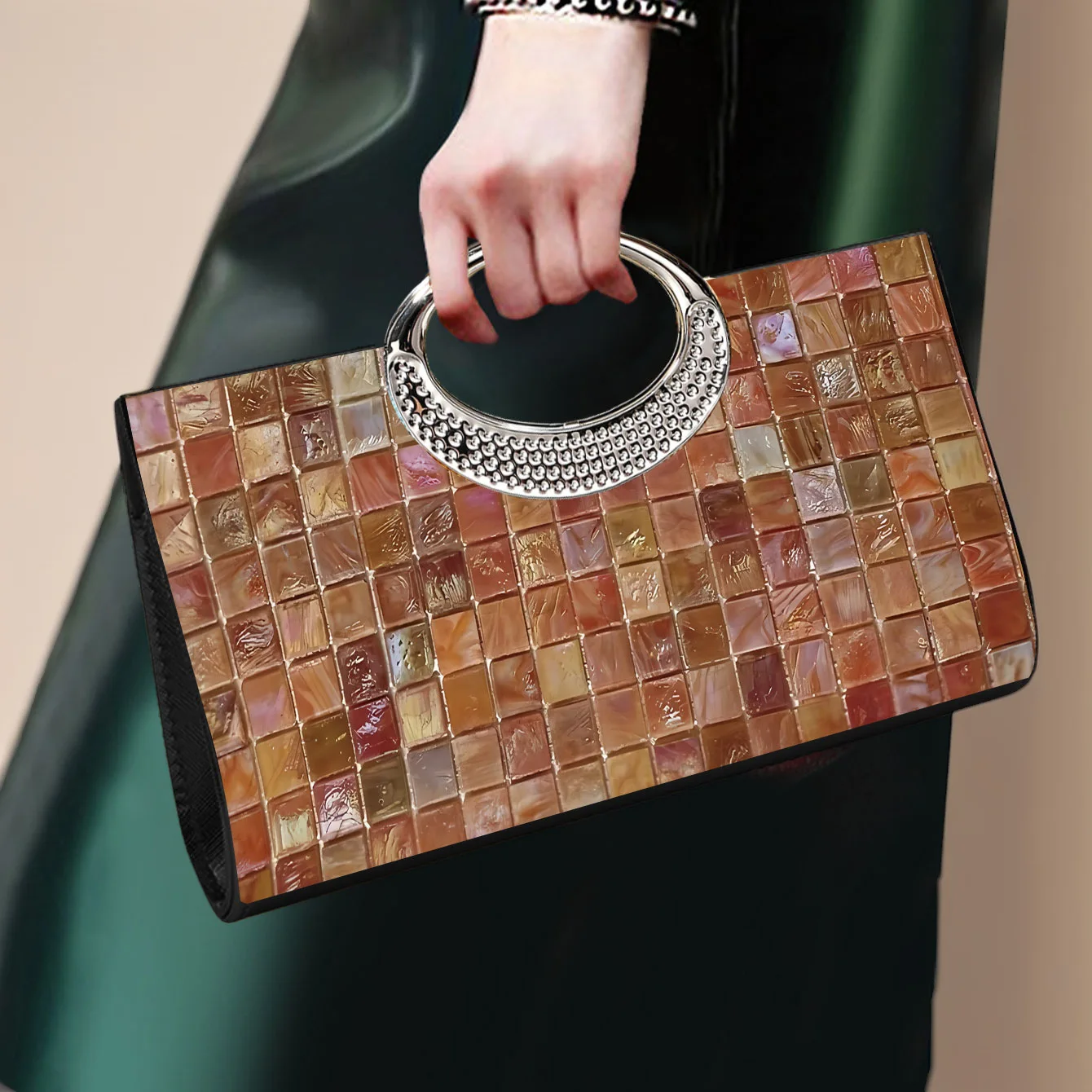 

New dinner bag, European and American retro big ring handbag, high-end texture flash fashion trend handbag