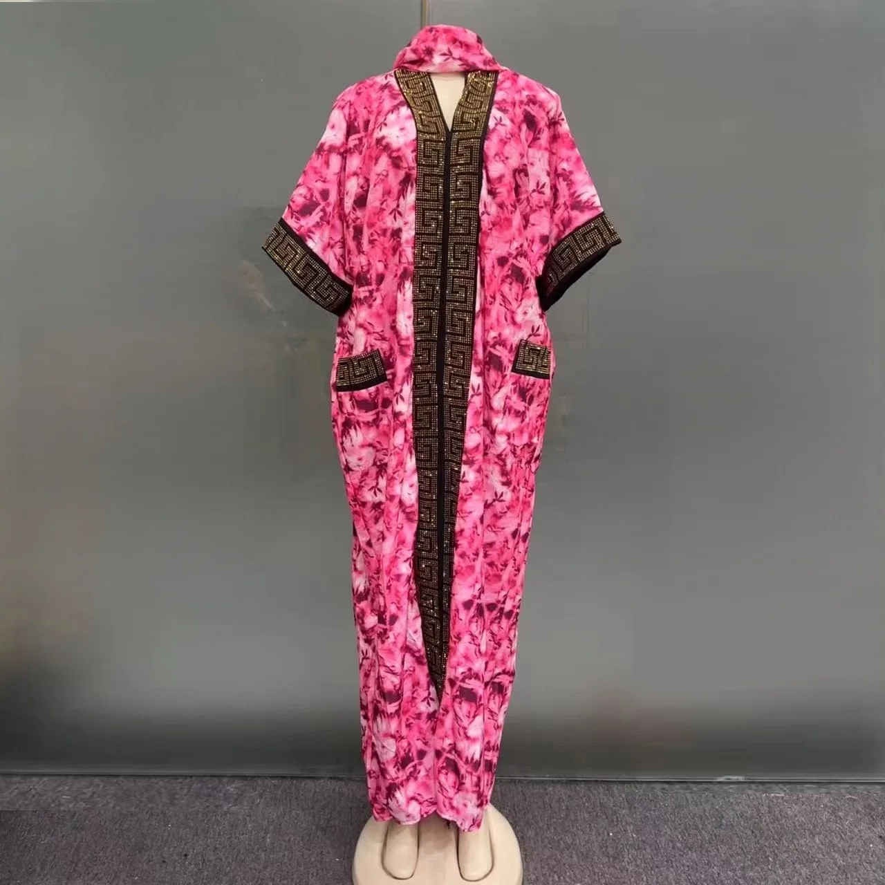 2025 Новая мода Ближневосточного Бобу, хит продаж, свободное мусульманское африканское летнее женское платье с бриллиантами и принтом, с боковыми карманами