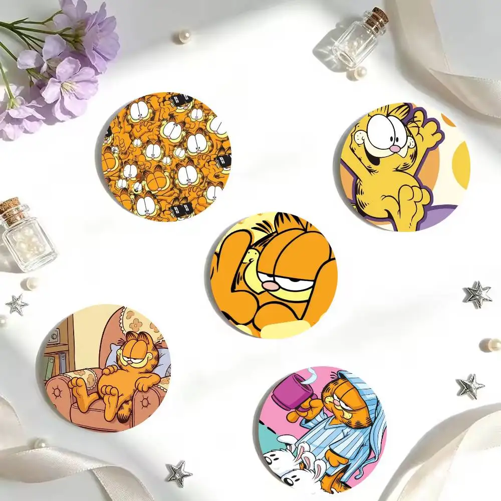 C-Cute G-Garfields Badges 25 32 44 58 75 mm Round Cosplay Pin Bag Decor Fans Collect Friends Gifts Brooch Souv