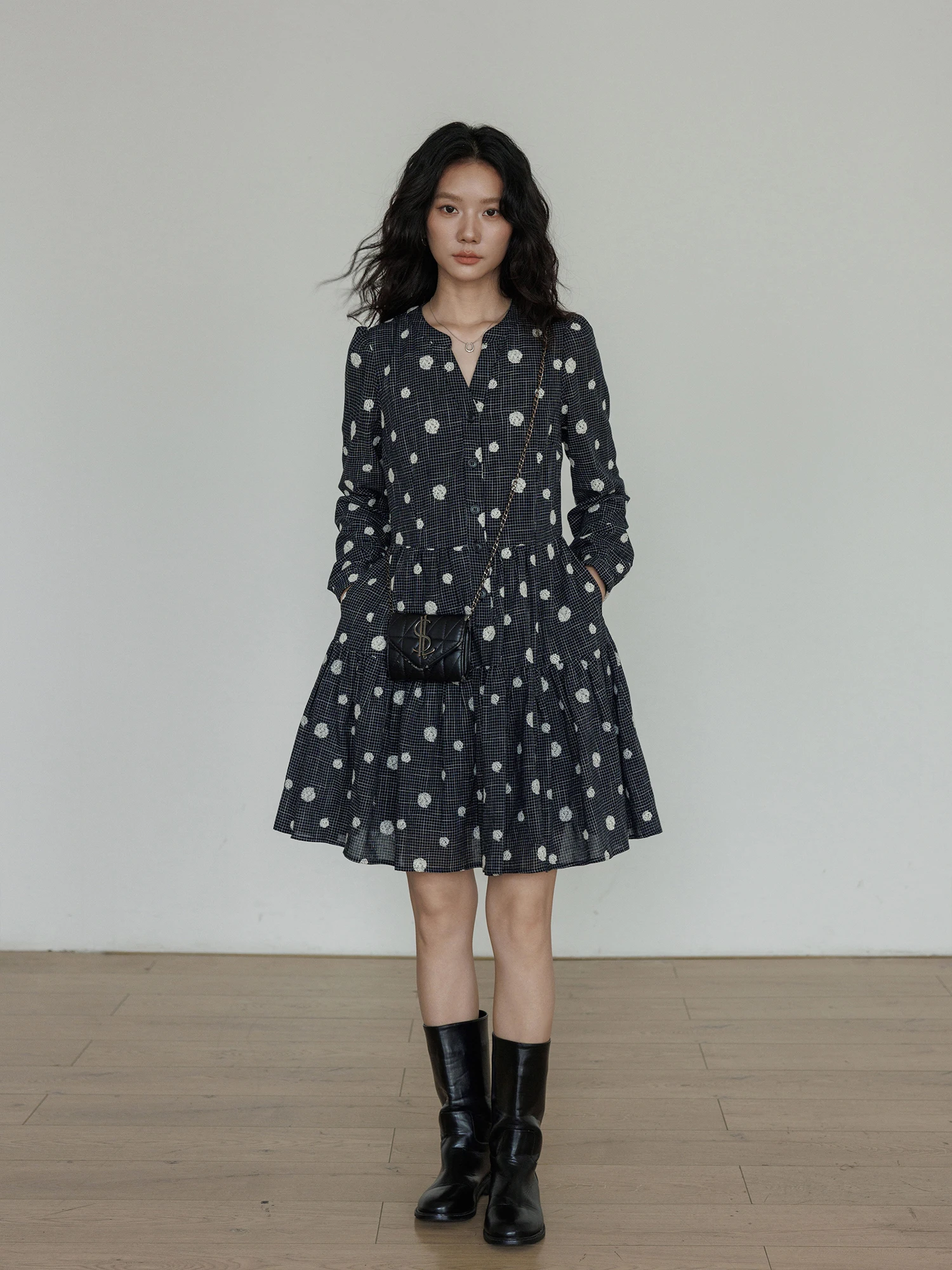 

Женское платье Vastand с длинным рукавом и V-образным вырезом, весна 2026, повседневное, с завышенной талией, А-силуэт, хлопковое, с вышивкой, для ежедневной носки