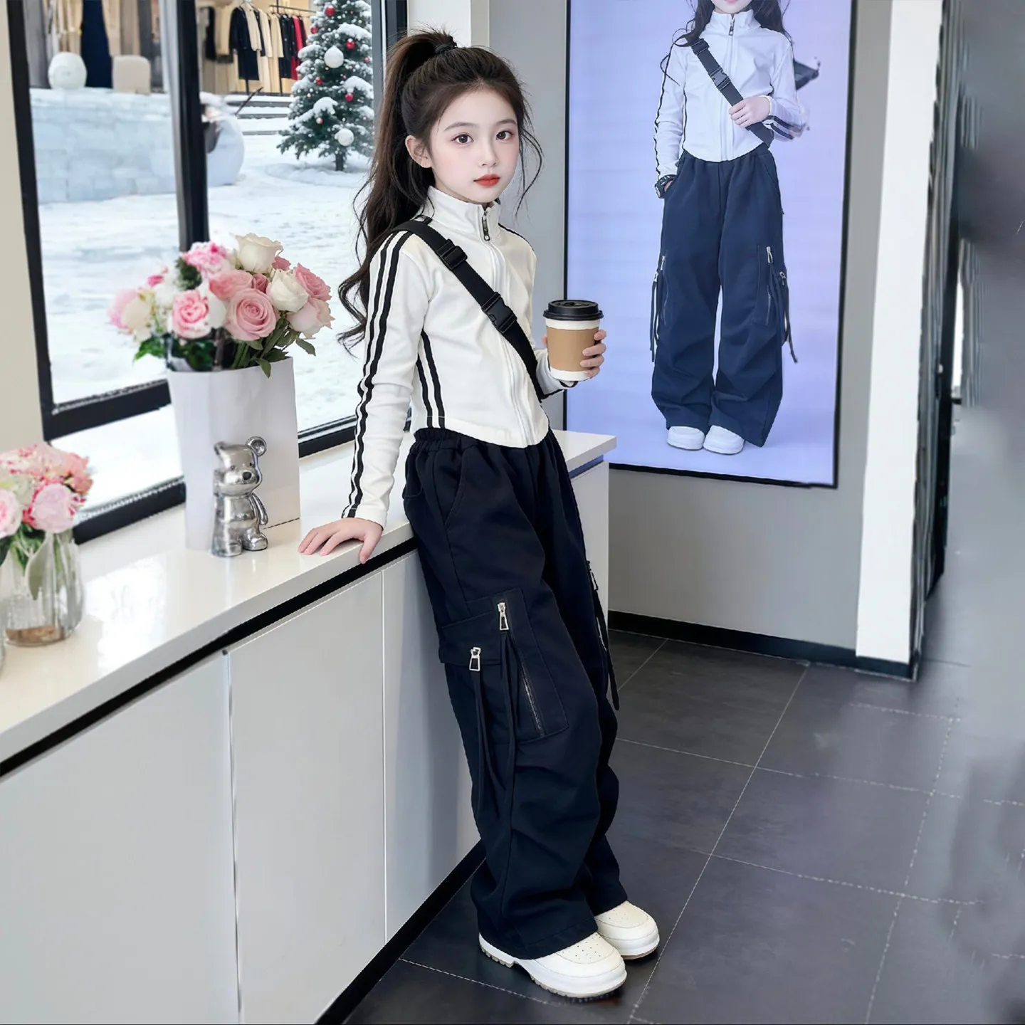 2026 American Retro Autumn Teens Tracksuit Girls Set Clothing Striped Jacket + Wide Leg Cargo Pant Kid 4 6 7 8 9 10 12 14 Year