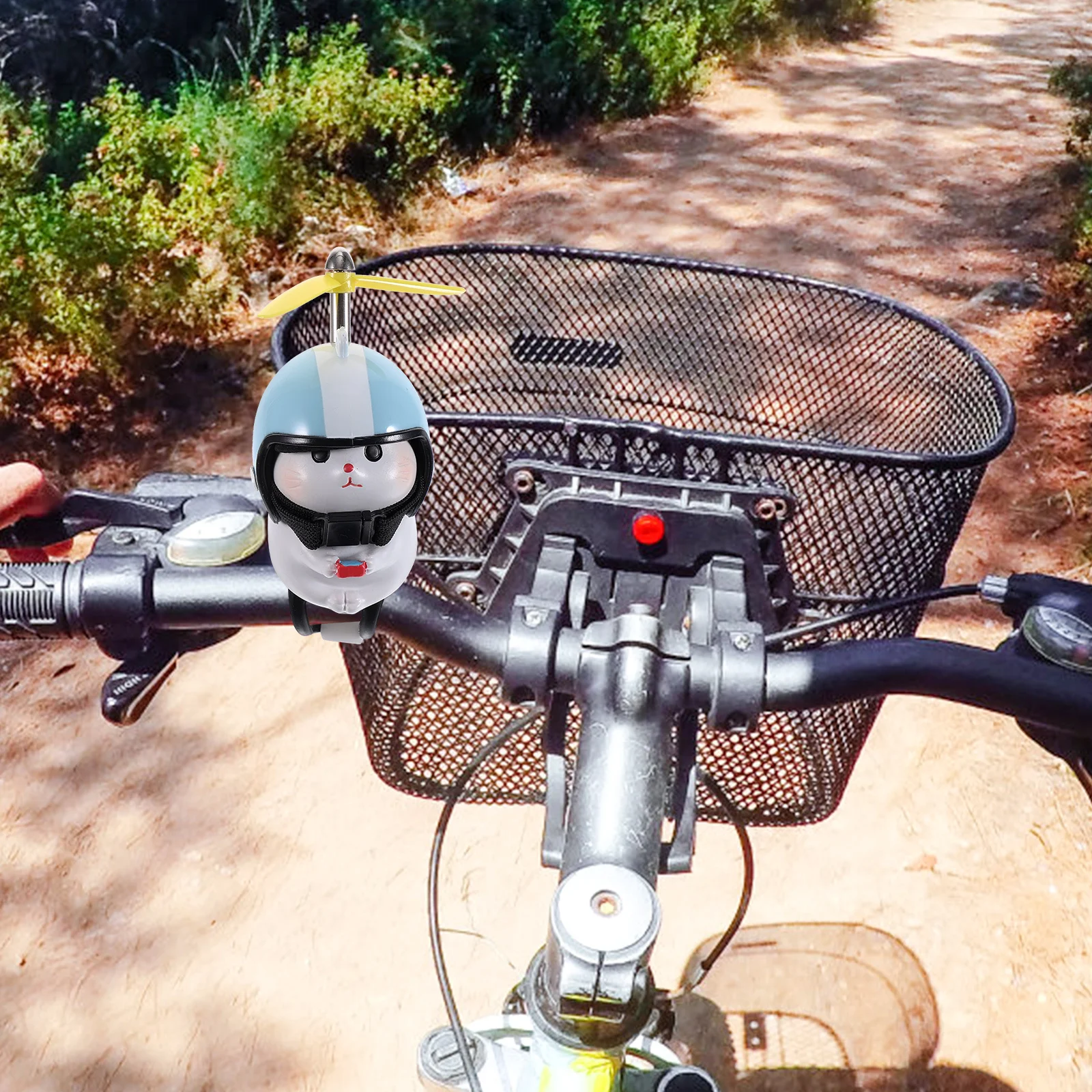 

Cute Resin Ornaments Funny Motorcycle Decoration Dashboard Wind Propeller Bike Decor Car Dashboard Ornaments Resin Cat