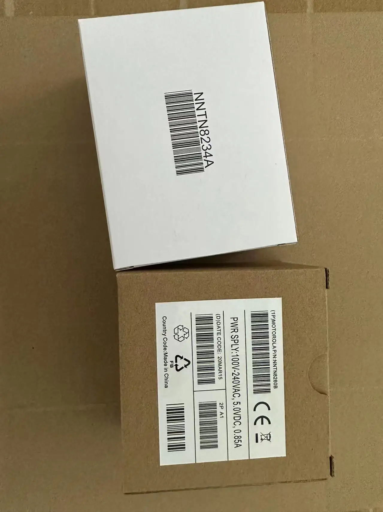 MOTOROLA MTP3150, MTP3100, MTP3250 walkie-talkie base charger NNTN8234A Smart charger