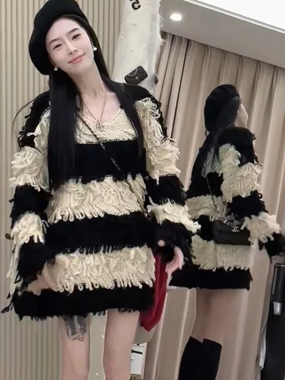 

Женский мягкий уютный свитер с V-образным вырезом, с бахромой, свободного кроя, осенний, модный, универсальный топ из полиэфирного волокна, с длинными рукавами, средней длины