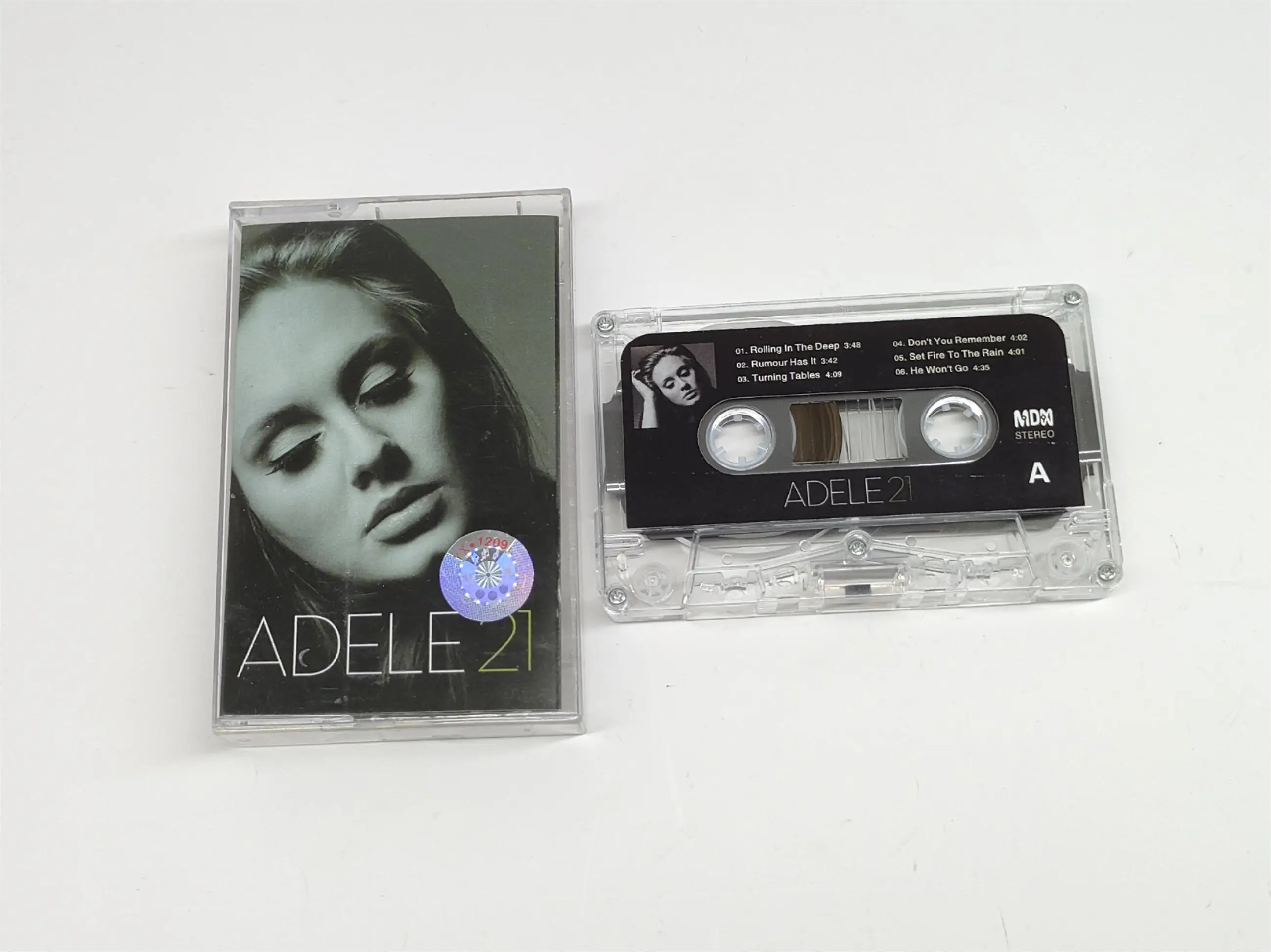 Classic Adele Adkins Music Tape 19 Album 4pcs Cassettes Cosplay Soundtracks Box Car Recorder Walkman Tape Gifts Party Music