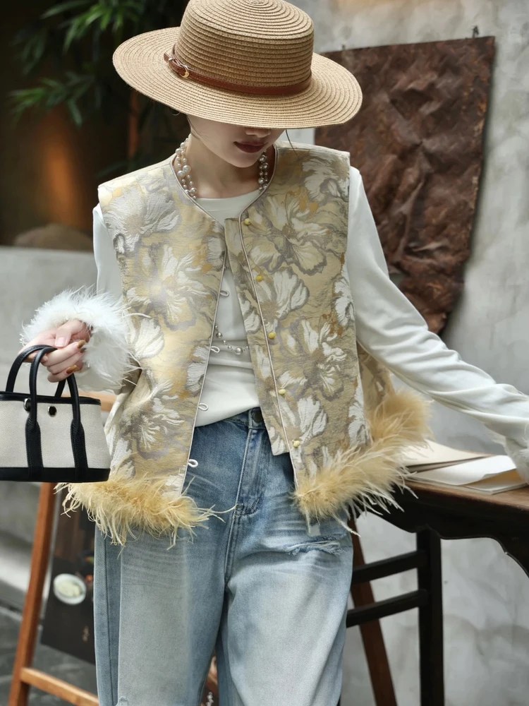 Novo Colete Feminino Chinês Acolchoado de Plumas de Avestruz, Estilo Elegante para Outono/Inverno, com Gola Redonda e Fecho de Botão Único