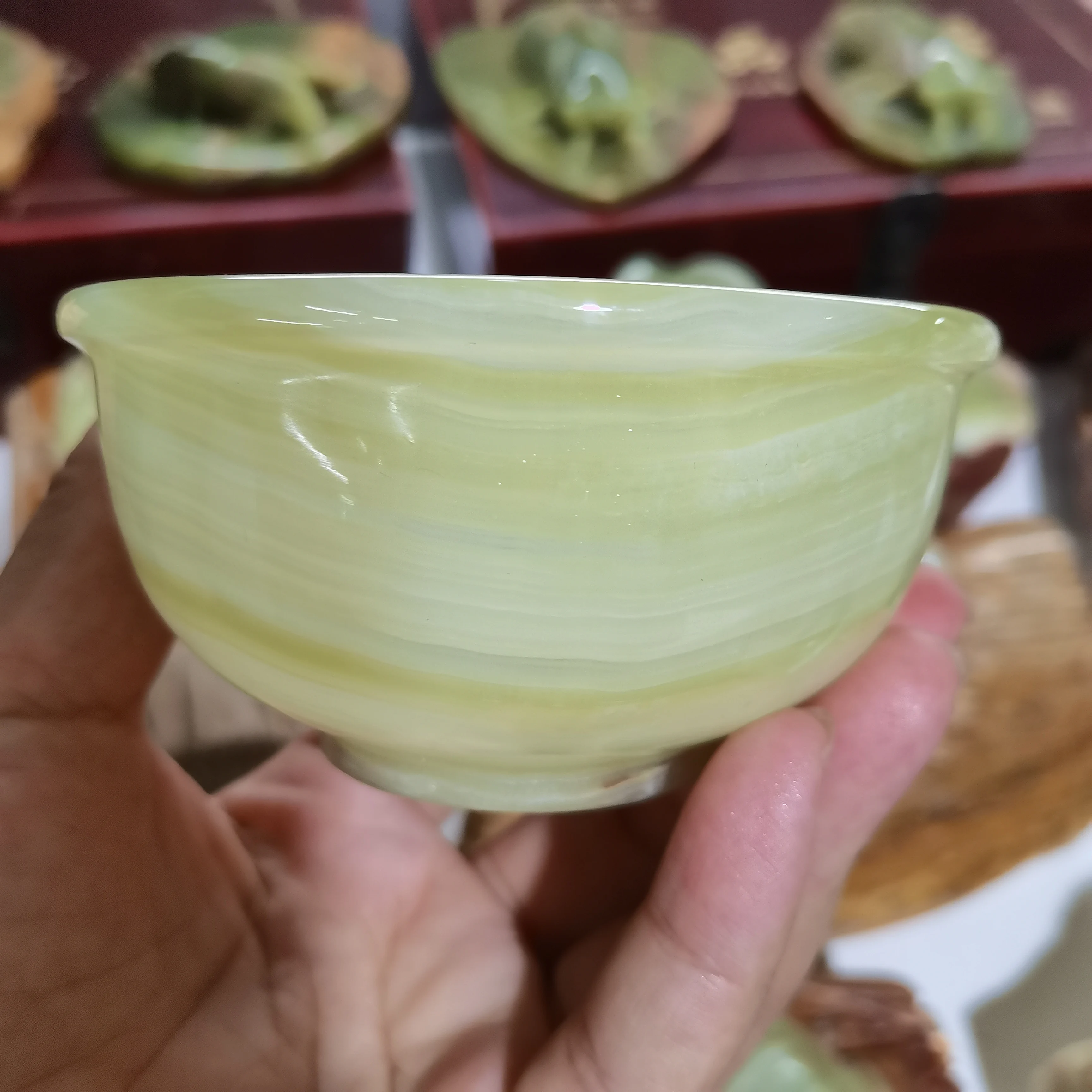 

100mm Natural Afghanistan Jade Bowl Teacup Quartz Bowl Jade Stone Cup Healing Crystal Stone Tobacco Jar Teaware Home Decoration