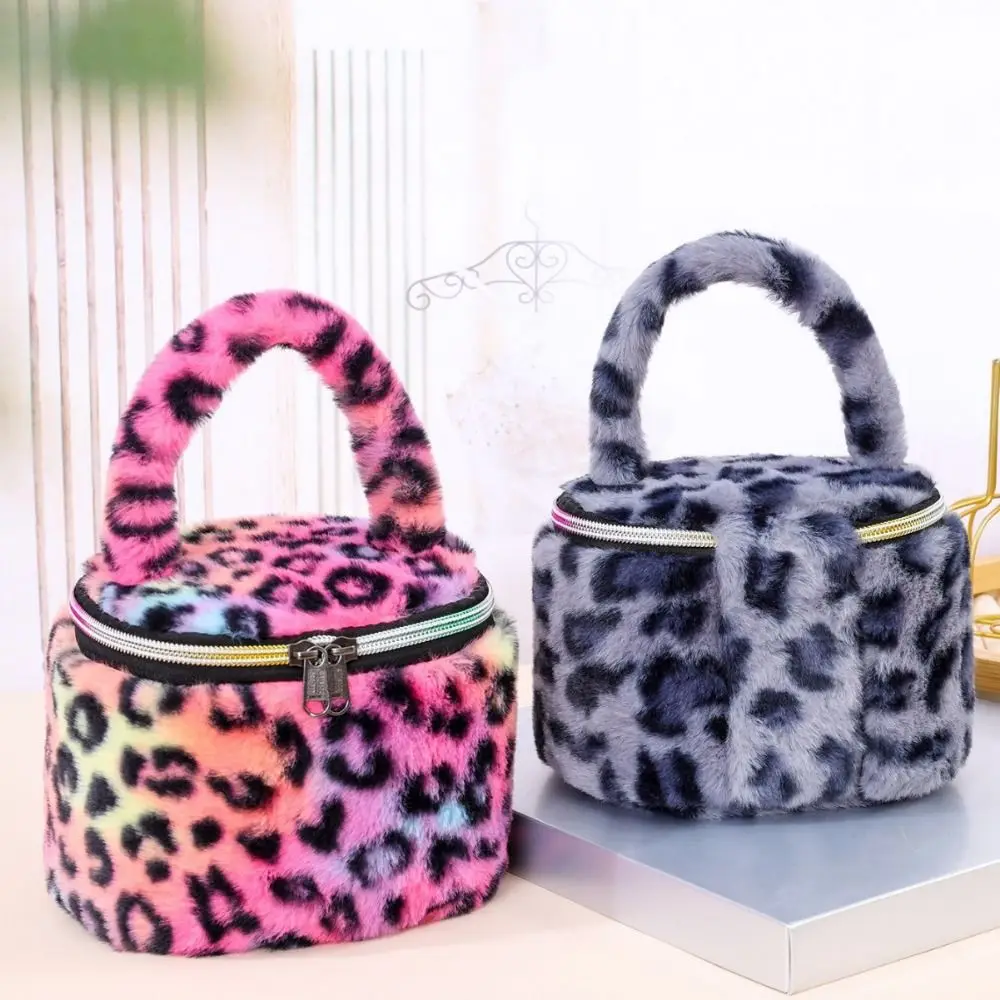 Bolsas de maquillaje de felpa con estampado de leopardo, bolsa de cosméticos suave de gran capacidad para mujer, organizador de almacenamiento de cosméticos con cremallera duradera para niñas