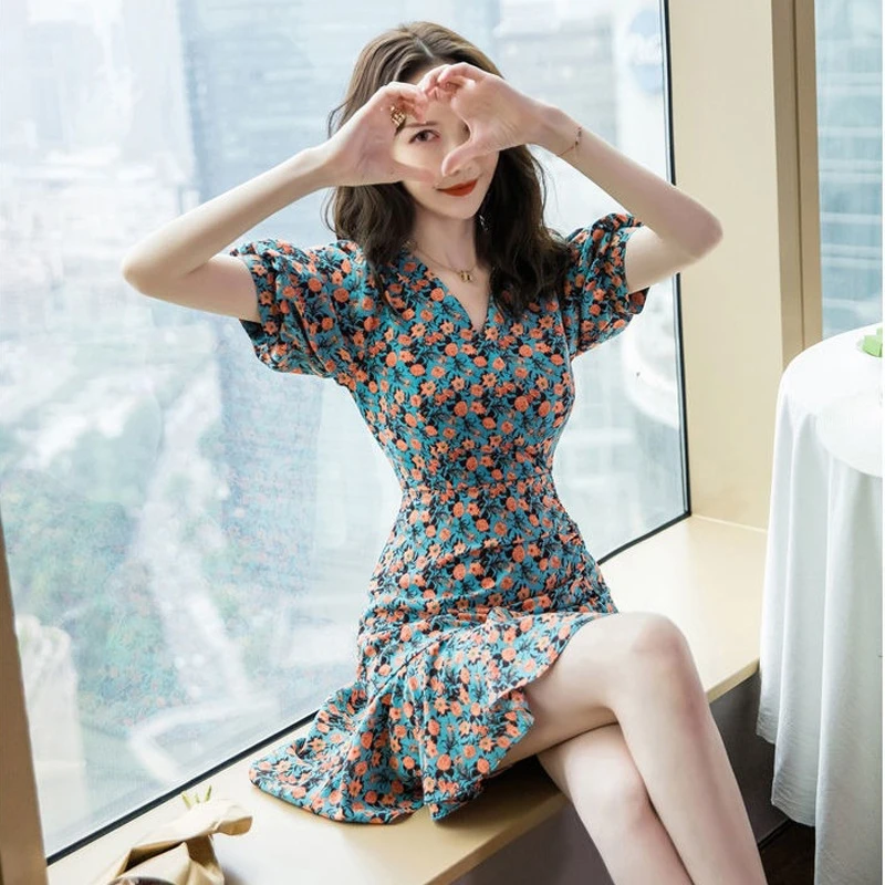 Blumenkleid Jahr Koreanische Version Kleiner Mann Design First Love Rock Ins Rock