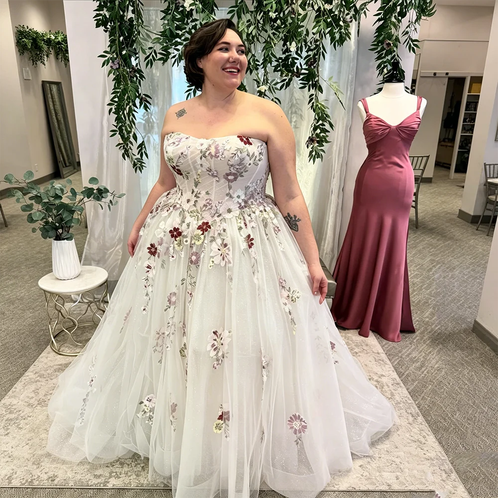 

Plus Size Sparkly Wedding Dresses For Women Strapless A Line 3D Flower Bride Gowns Sleeveless robe de mariage luxe Customized