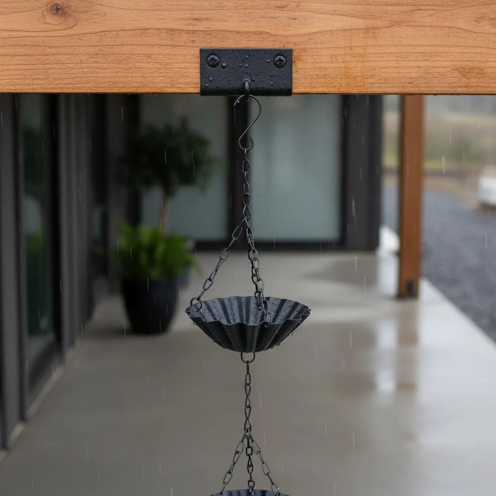 Lotus Rain Chain Heavy-Duty Metal Hanging Gutter Chain Outdoor Decor Modern Powder-Coated for Yard