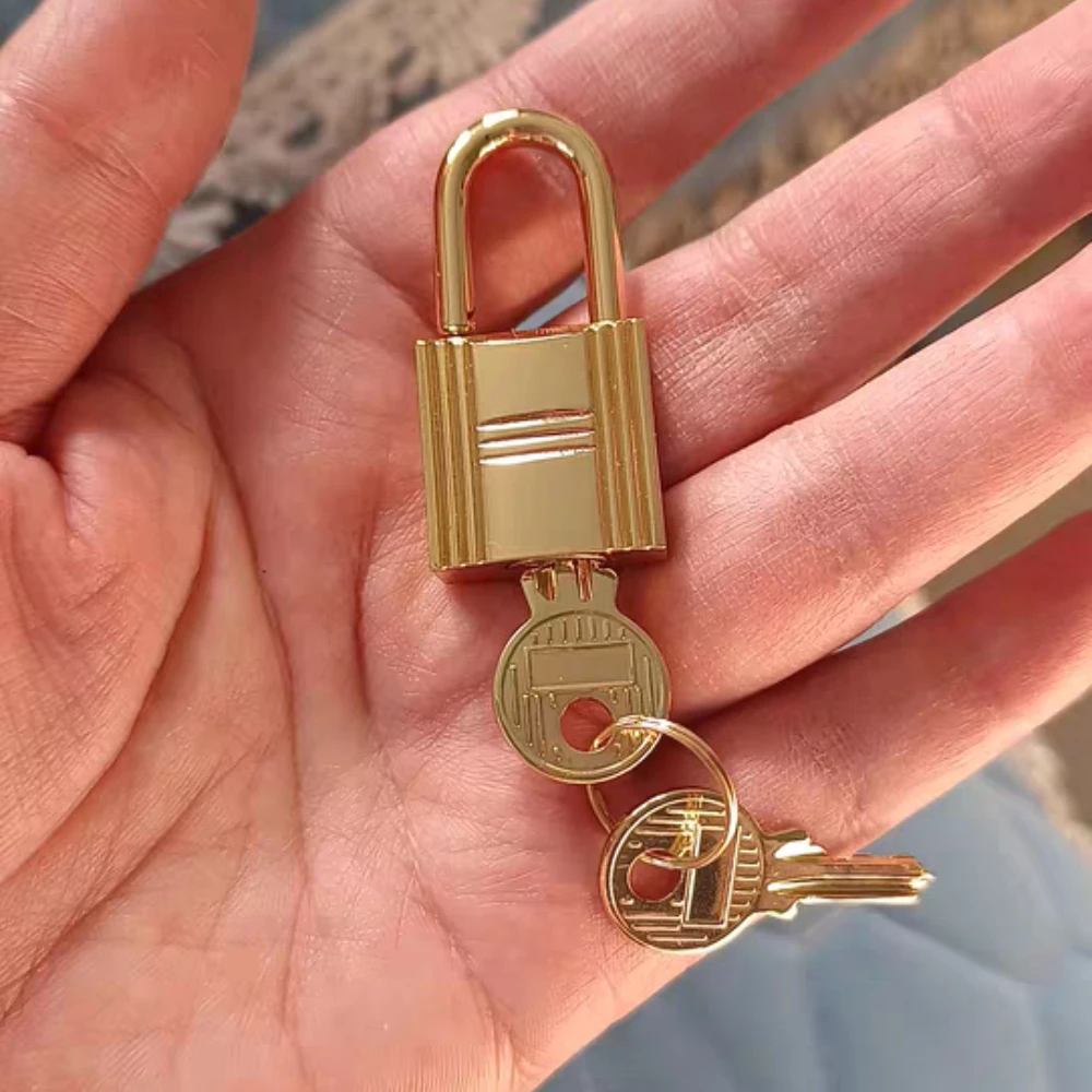 Luxury Design Goods Hardware Accessories High Quality Pure Copper Lock for Basket Bag Fashionable Hermès Style Hanging