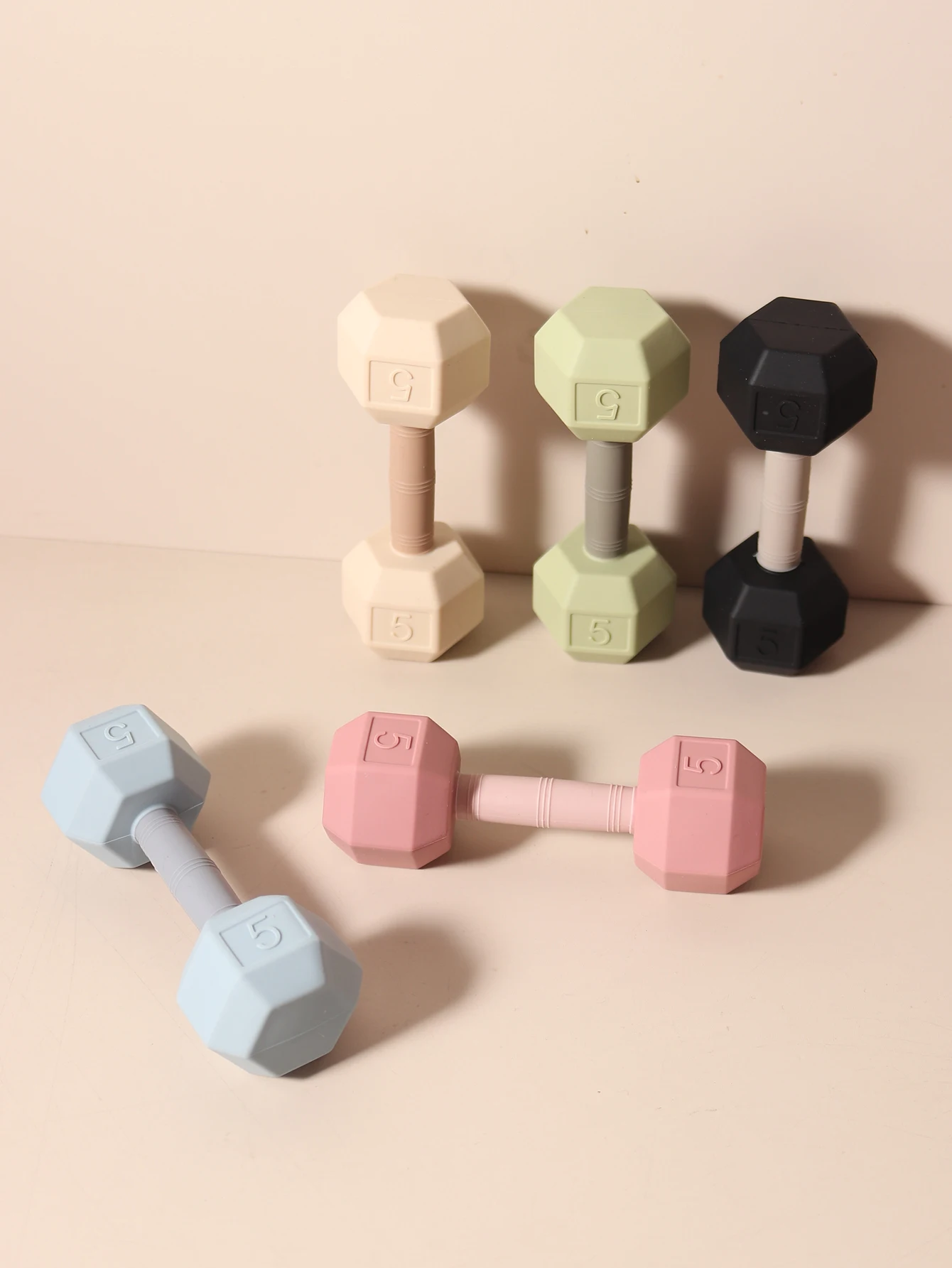 2026 New Rattle Silicone Baby Teething Barbell Shaped 5kg Rattle for Infants BPA-Free Chew Gift Cute Chew Toy with Sound