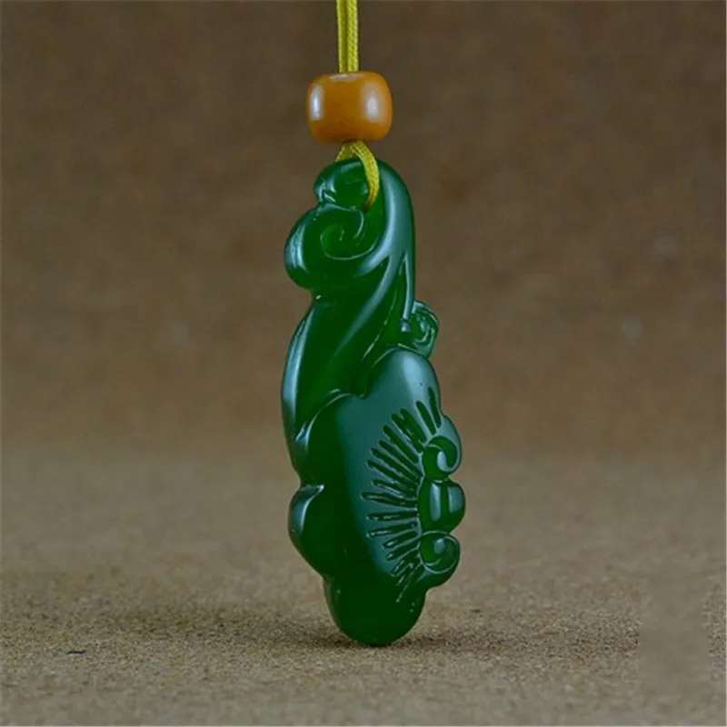 Natural Chinese Jade Green Hand Carved Ping'an Buckle Jade Pendant Fashion Jewelry Gift Ruyi Ganoderma Pendant