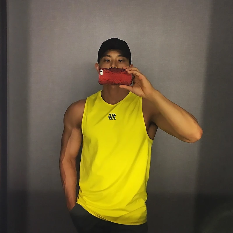 Men's Summer New Fitness Tank Top Gym Workout Sleeveless Shirt Running Apparel Stringer Single Shirt Summer Casual Vest