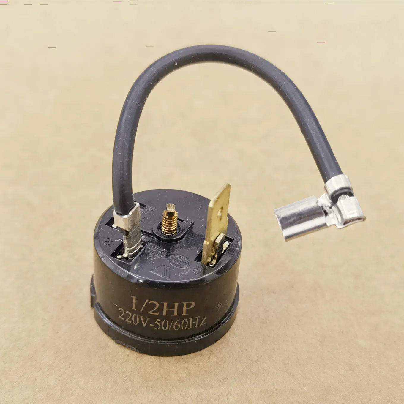 Original New 100% refrigerator freezer compressor overload protector B54-120 overheat overload protector relay