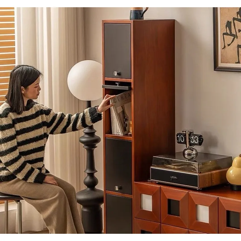 خزانة جانبية ضيقة جدًا، غرفة المعيشة، خشب متين، تخزين أرضية