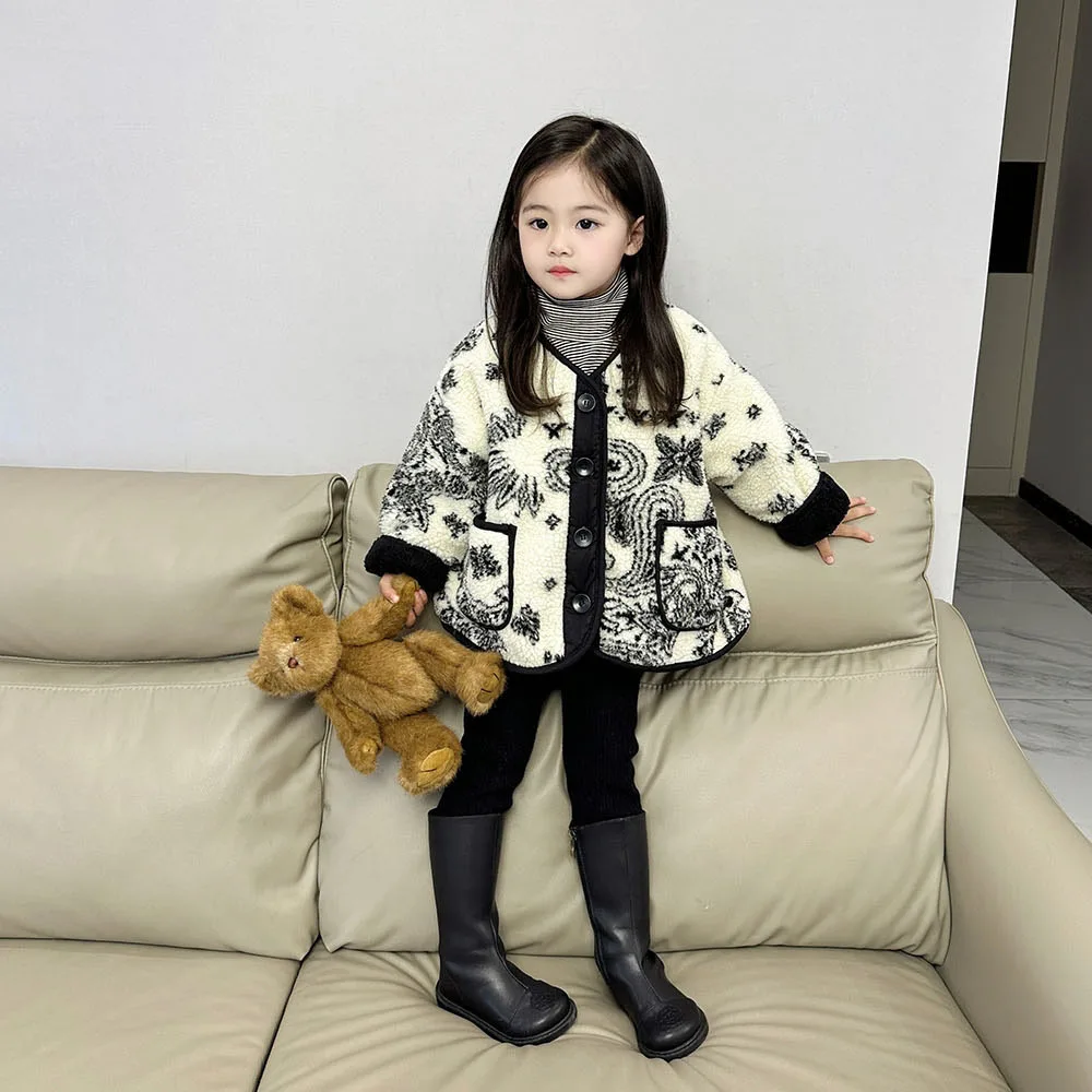 

2023 Autumn and Winter New Girls' Vintage Wool Sweater Fashion Two Sided Plush Coat for Girls Winter Wear winter clothes girls