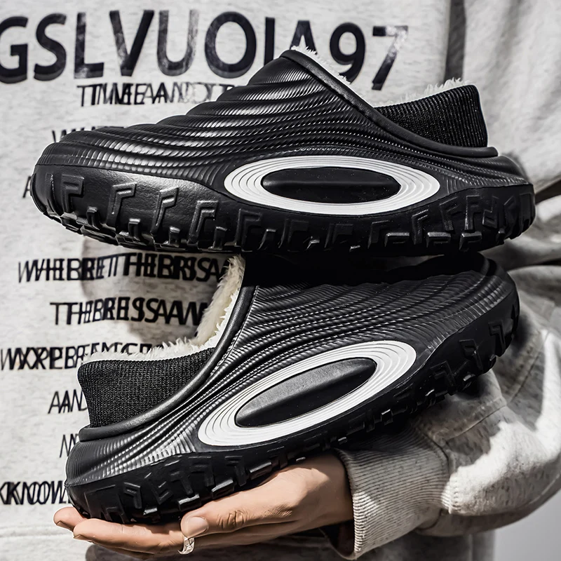 Nova moda algodão chinelos masculinos inverno quente de pelúcia chinelos à prova dwaterproof água sapatos de jardim ao ar livre indoor sapatos quentes
