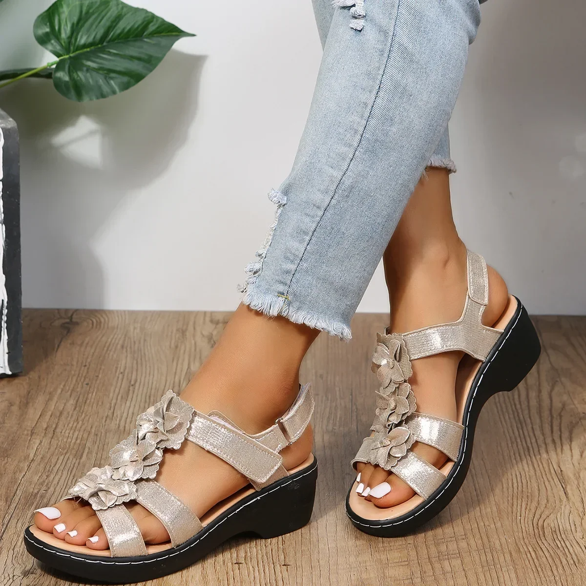 Shoes for Women\'s Summer  Fashion Flower Round Toe Sandals Women Platform Wedge Sandals Women Roman Comfort Sandalias