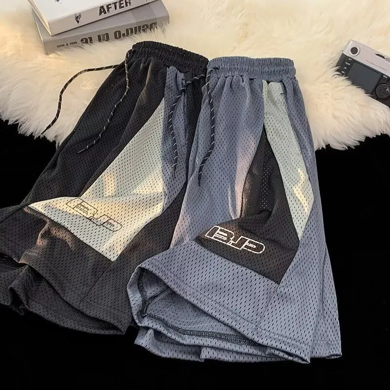 

Male Fitness Sport Quick Dry Shorts Men Net Holes Breathable Sofy Thin Knee Length Shorts City Boy Daily High Street Sweatpants