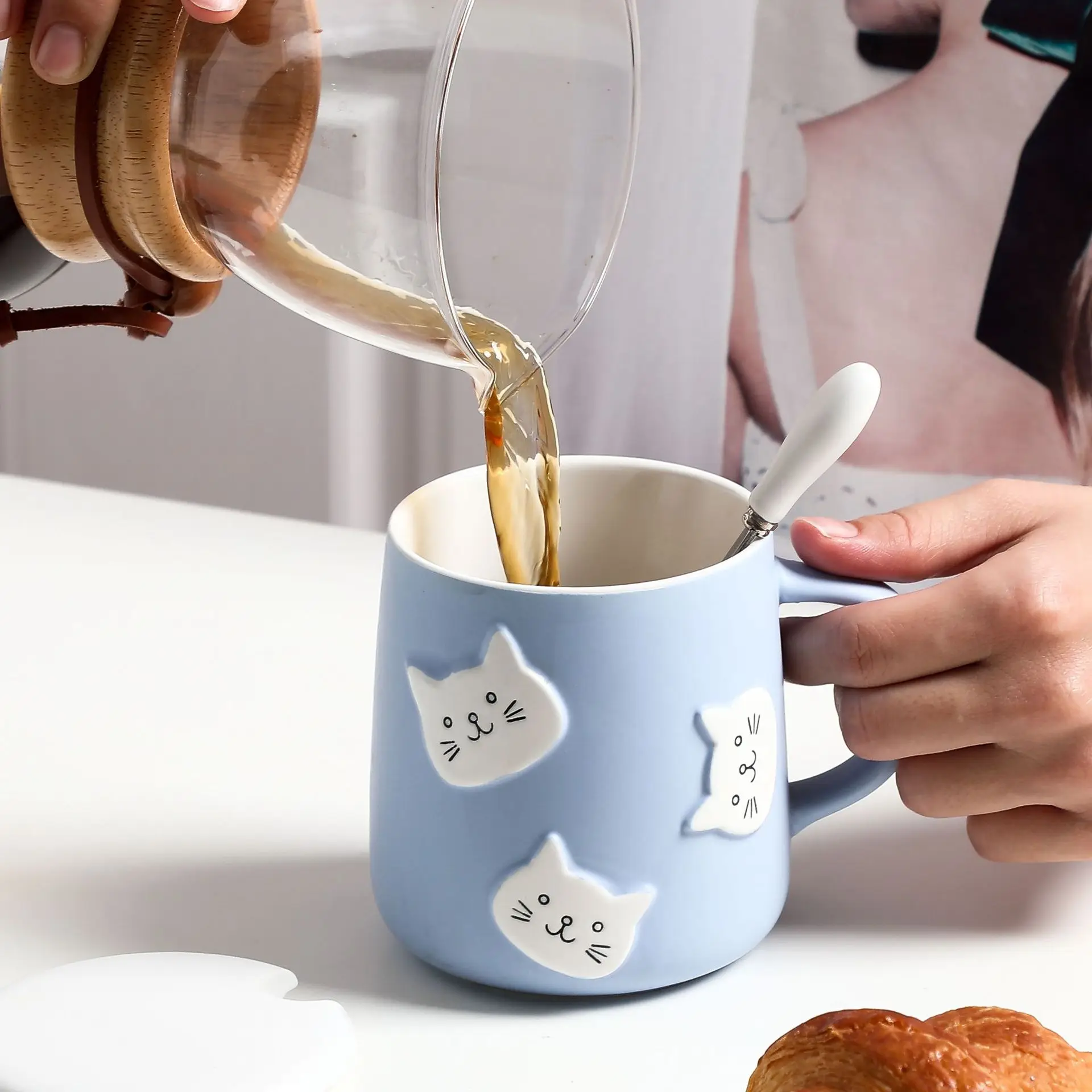 Creative Cartoon Relief Cat Ceramic Cup Mug Office Home Practical Gift Student Couple Mug with Lid Spoon