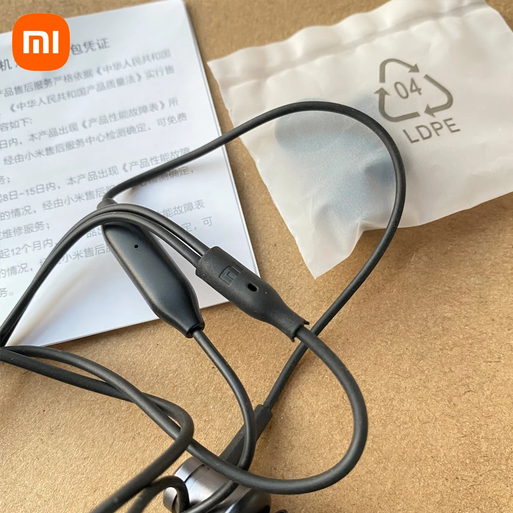オリジナル Xiaomi Piston 3 イヤホン 重低音 有線 3.5MM インイヤー スポーツヘッドホン マイク付き Xiaomi Samsung Huawei対応