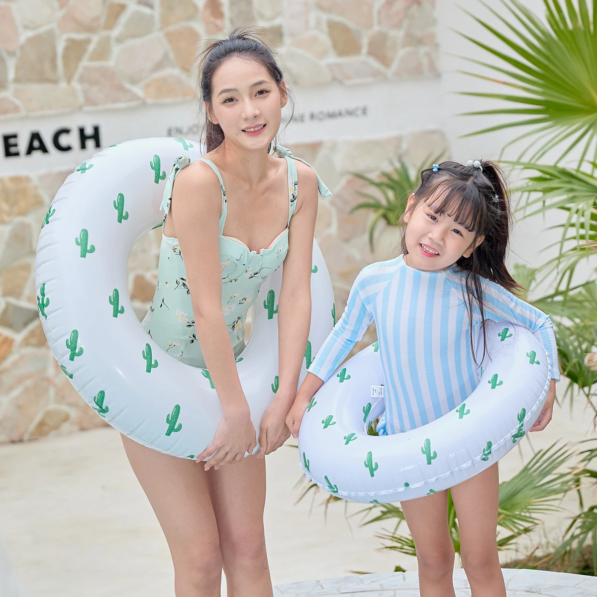 

Vintage Catus/heart Swim Ring Tube Inflatable Toy Swimming Ring For Kids Adult Float Swim Circle Summer Beach Pool Water Toy
