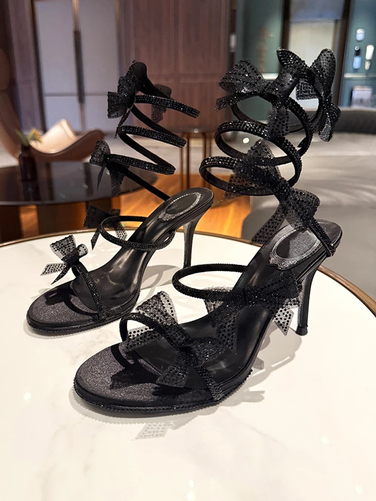 nuevas-sandalias-de-verano-para-mujer-con-tacon-alto-y-fino-diseno-de-nudo-punta-sexy-a-la-moda-para-exterior-con-diamantes-y-serpiente-trenzada