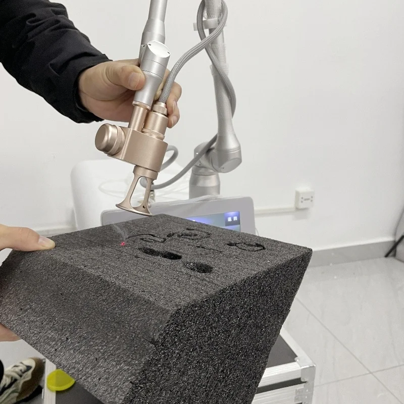 Fractional Laser Machine Professional Portable Co2 Bison Device 4d Fotona Mini Skin Gestational Mark Treatment Device Salon 2025