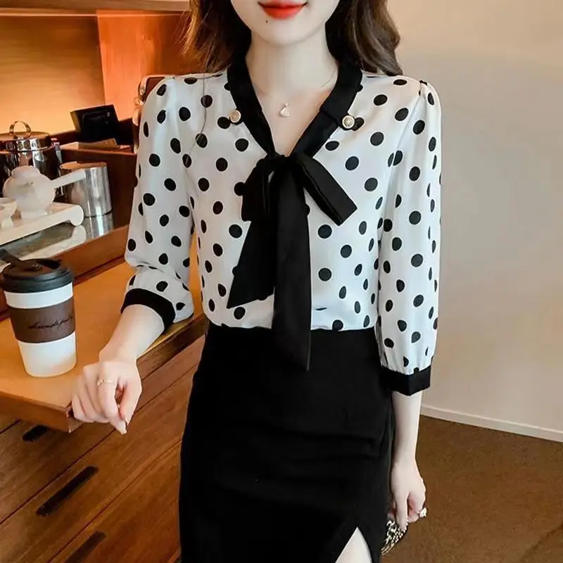 

Women's Fashionable Polka Dot Chiffon Blouse Pullover Three Quarter Sleeve Slimming Stylish Top For 2026 Summer New Arrival