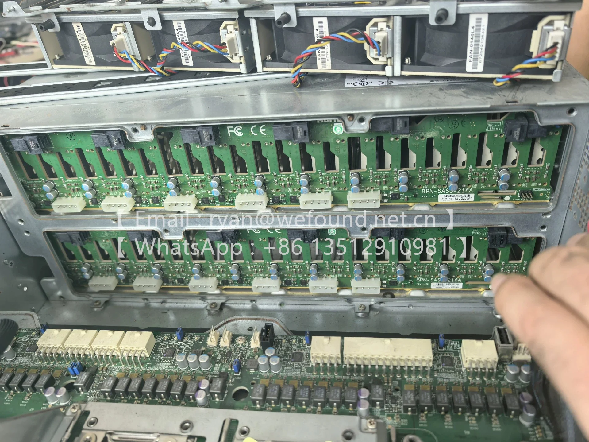 BPN-SAS3-216Aバックプレーン