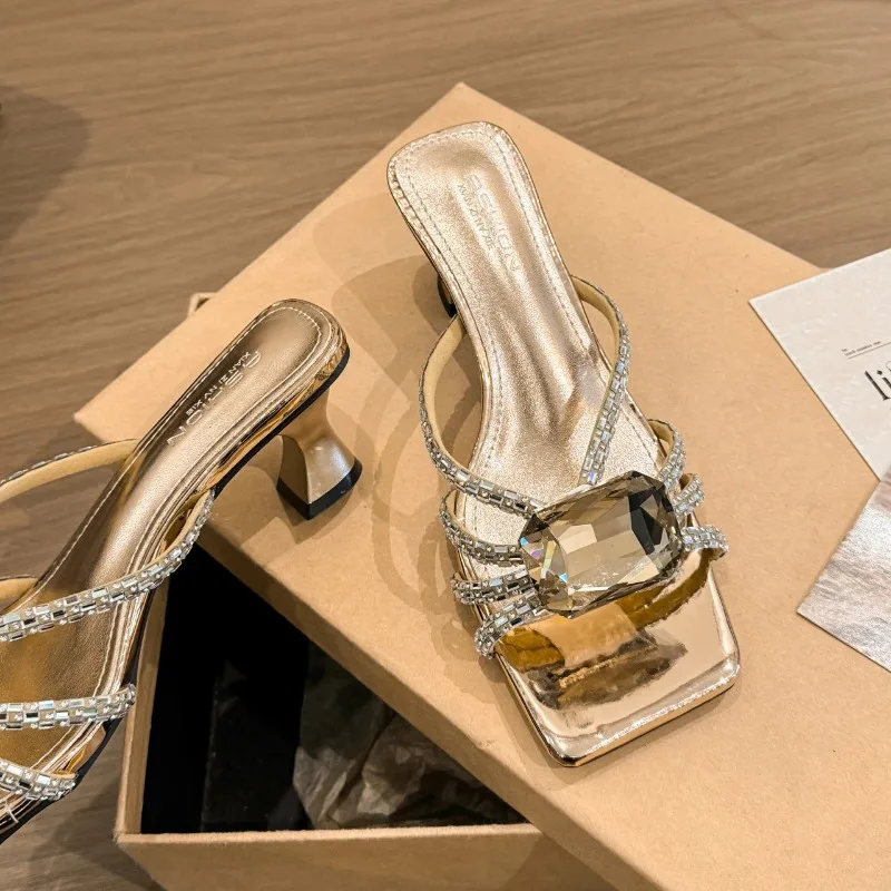 

French Rhinestone Slippers Women Wear One-line Stiletto Summer 2026 New Style with Beautiful High-heeled Sandals