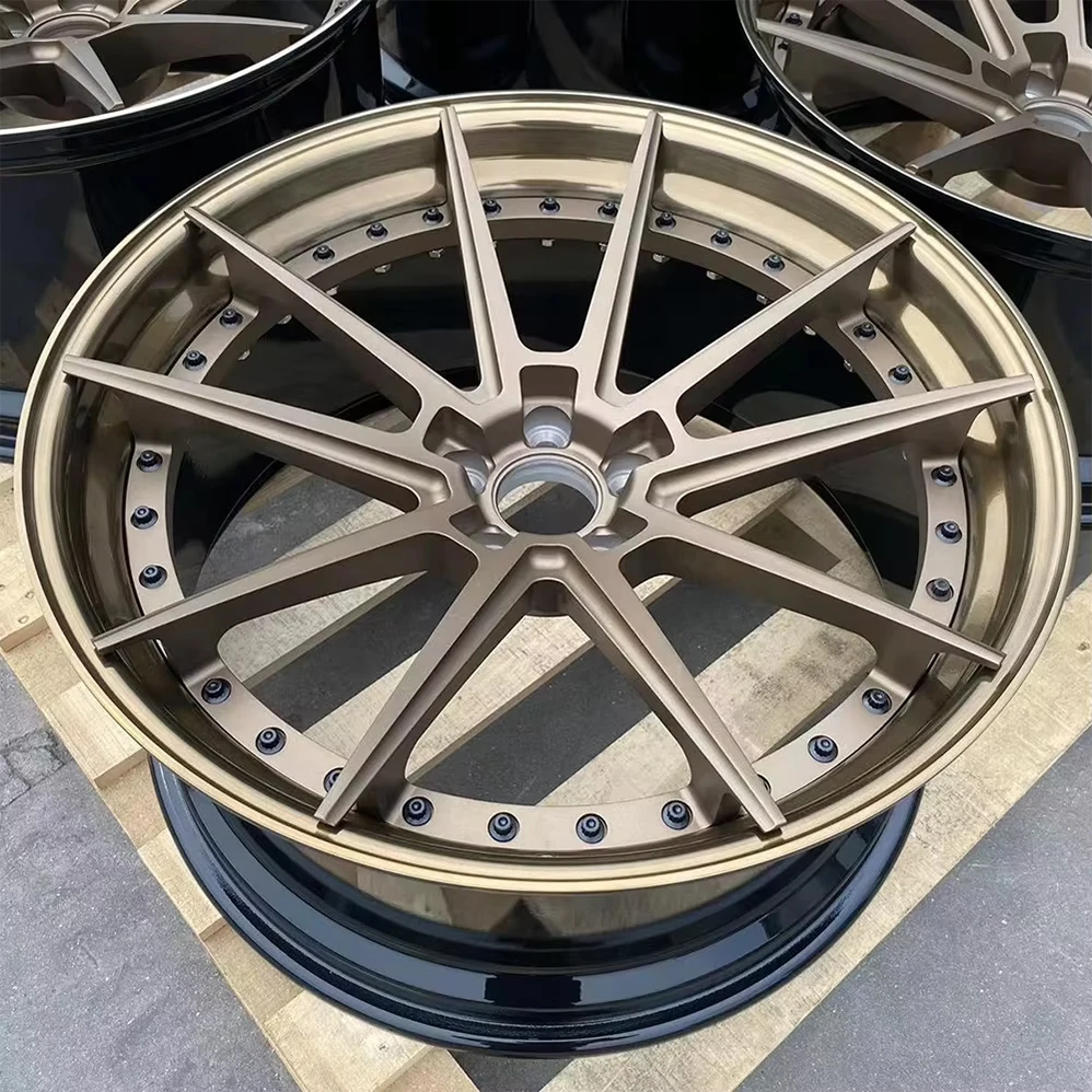 鍛造レーシングカーホイール 20 21 22 24 26インチ カスタム ブラッシュドブロンズリップ BMW用リム 5x112 5x120 2ピースホイール