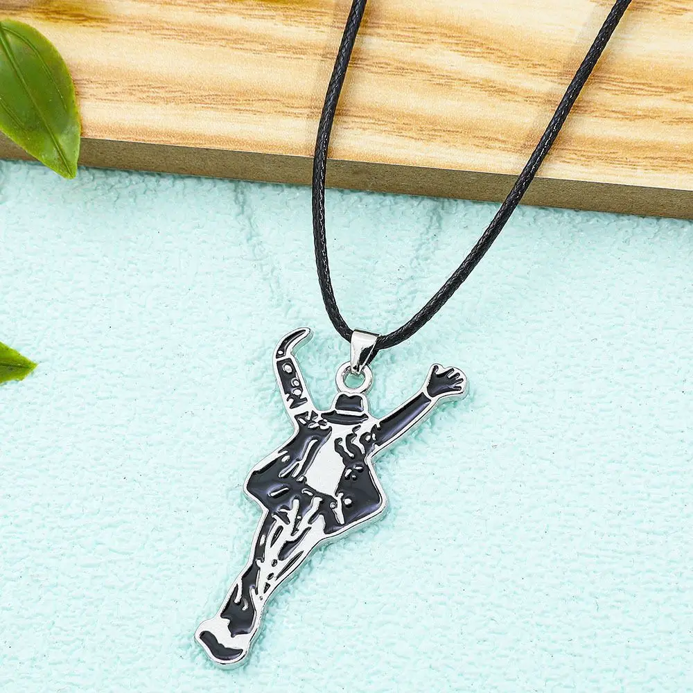 Punk Classic Pop Star Singer Michael Necklace Dancing Enamel Pendant Necklace Fans Monumental Jewelry Accessories Gifts