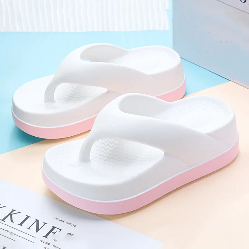 Woman Flip Flops Popular Design Shoes 2025 Trend Casual Platform Sandals Non-slip Outdoor Slippers Unique Features Flat Sandals