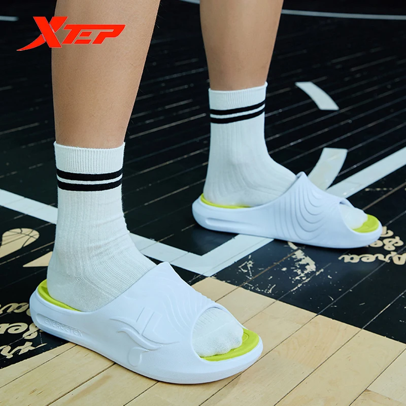 Xtep Jeremy Lin Slippers For Men Outdoor Beach Sport Sandals Indoor Anti-slip Basketball Break Soft Slippers 878219120010