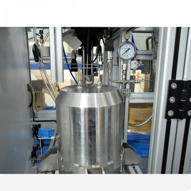 R134a decompositiemeenheid, hydrocracking-testunit