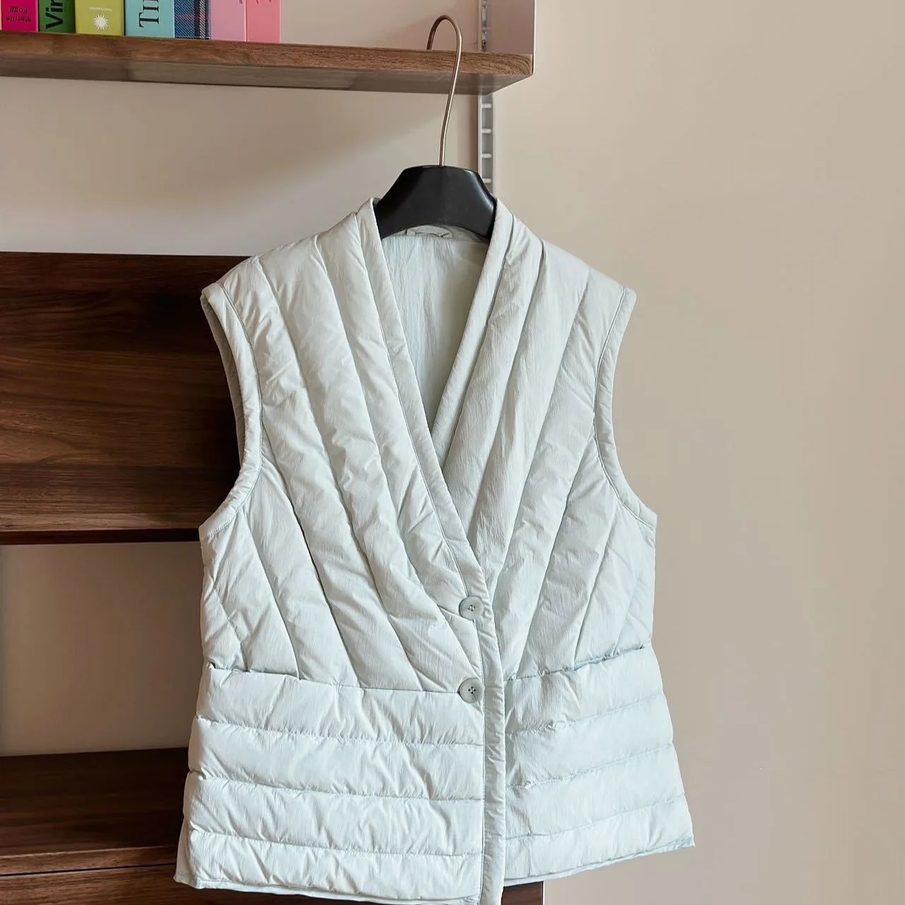 White Duck Down Women's Jacket V Neck Down Vest Women Quilted Lightweight Padded Vest 2026 Autumn Winter Korean Fashion Clothes