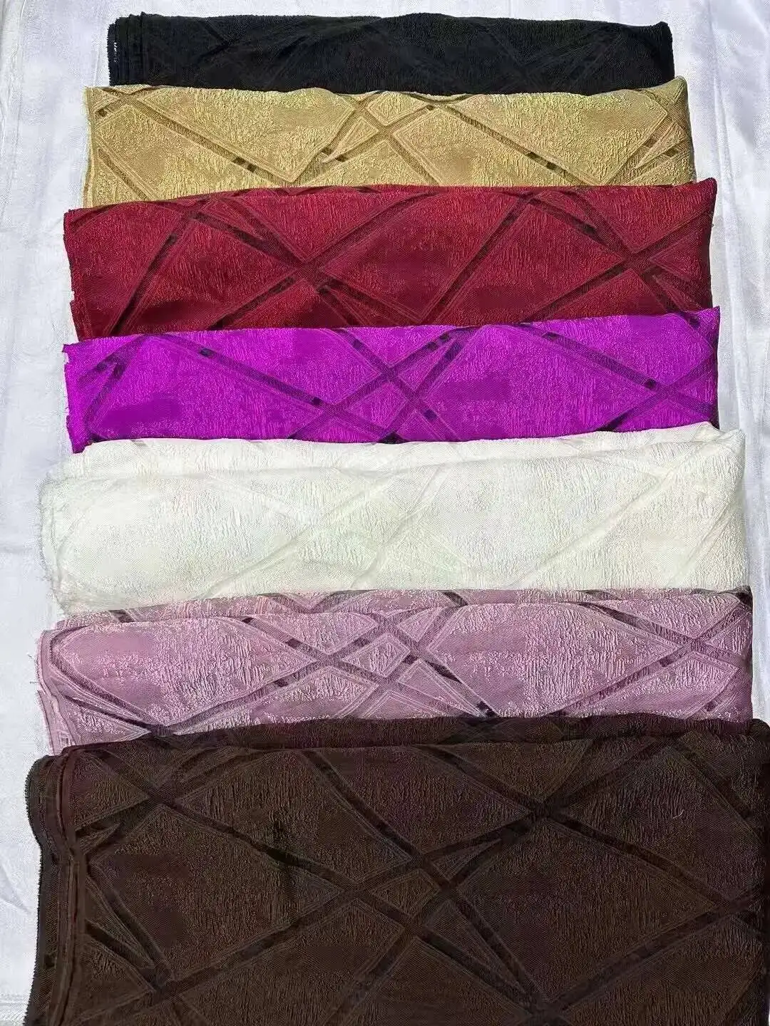 

African Jacquard Lace Fabric 2025 High Quality French Gilding Nigerian Brocade Lace Fabric For Wedding Dress