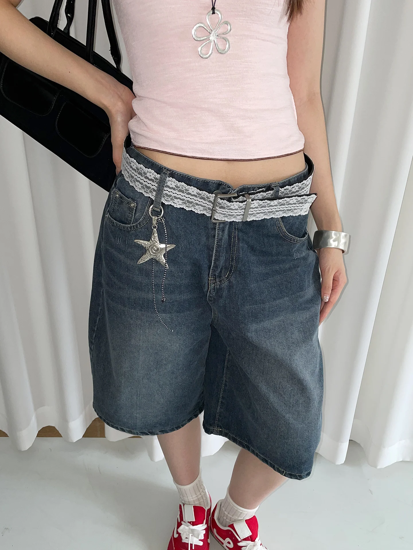 Модный кружевной ремень с уникальным дизайном для женщин, подходящий для юбок и джинсов. Отличный аксессуар для элитного образа.