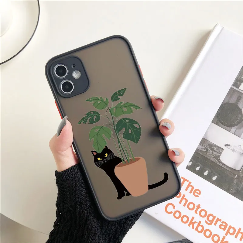 Retro Banana Leaf Plant Cute Cat Phone Case for IPhone 11 12 13 14 15 16 Pro Max XS 13 Mini 7 8 Plus Shockpoof Hard Cover Fundas