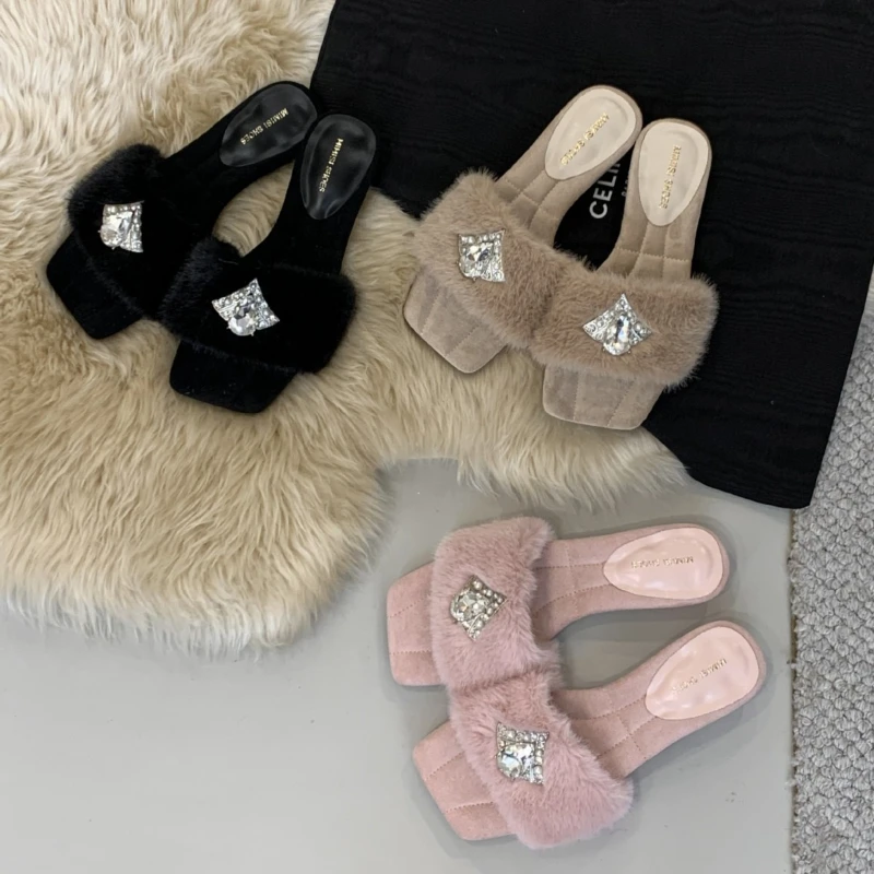 Fluffy Autumn Winter Slippers for Women Diamond Fake Fur Kitten Heel Slides Female Fashion Rhinestone House Slippers Female