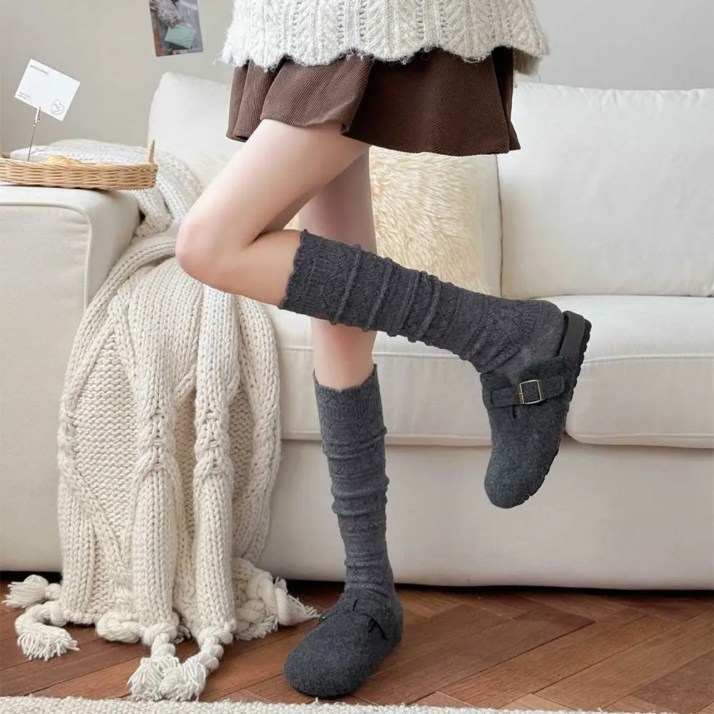 موضة بلون الخريف جوارب محبوكة لينة مريحة المرأة الجوارب الطويلة مرونة الجوف خارج الفتاة مكدسة الجوارب JK الموضة