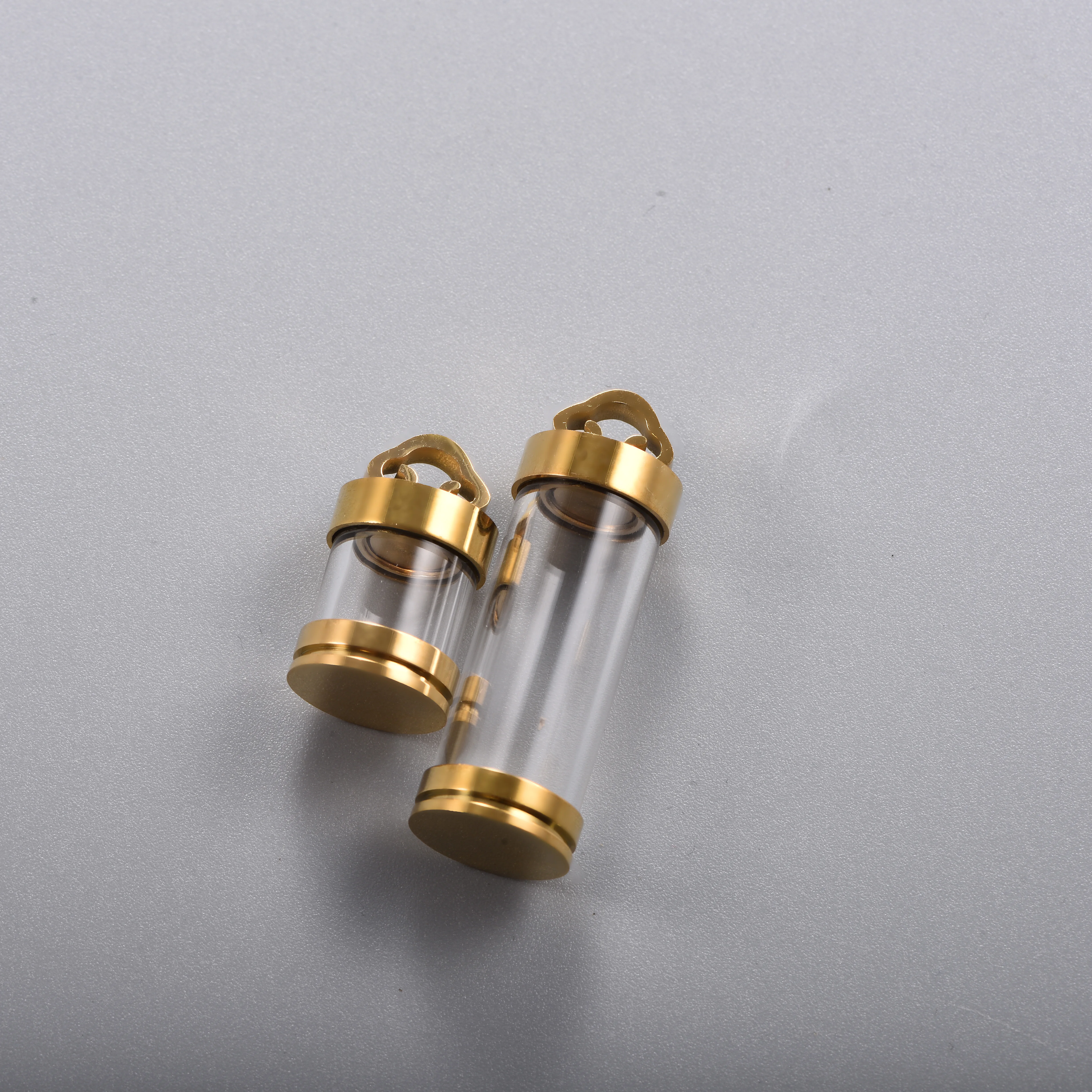 Mini Edelstahl-Glasfläschchen-Anhänger DIY Parfümhalter Halskette Wasserdichter Erinnerungsanhänger für Männer und Frauen – Detail 2